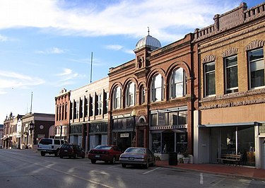 OKC Vape Shop at 23rd and Portland, Oklahoma CityMarch 12, 2023